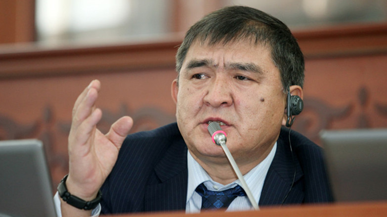 В чем феномен? - депутат возмущен тем, что не смог забронировать гостиницу в Караколе — Tazabek