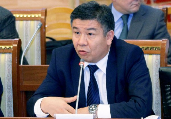 Если Кыргызстан денонсирует соглашение по Кумтору, то Centerra Gold  обанкротится, -  депутат А.Шыкмаматов — Tazabek