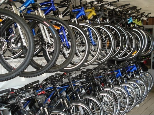 Таможня «Юг» возбудила уголовное дело по факту незаконного декларирования велосипедов, их запчастей и других предметов на 1,3 млн сомов — Tazabek