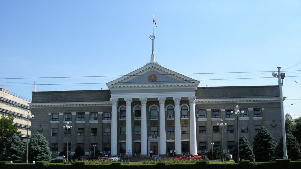 Счетная палата обнаружила недостачу 7,6 млн сомов в казне УМС мэрии Бишкека — Tazabek