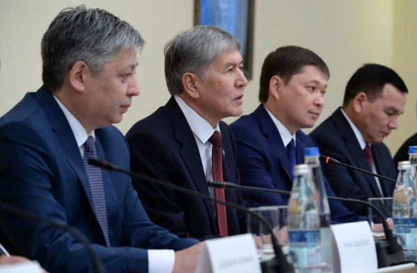 Благодаря грузинскому опыту Кыргызстан за последние 5 лет увеличил таможенные сборы в 4 раза, - А.Атамбаев — Tazabek