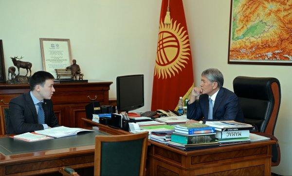 Президент А.Атамбаев принял главу Нацэнергохолдинга А.Калиева — Tazabek