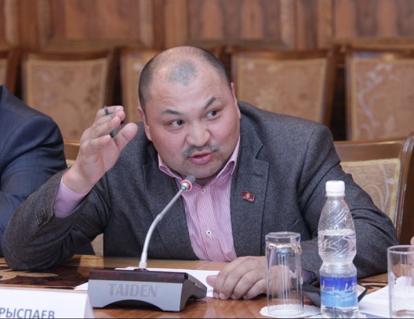 По итогам 2016 года расходы «Кыргызалтына» от операционной деятельности составили 203 млн сомов, - замглавы правления Б.Сагынов — Tazabek