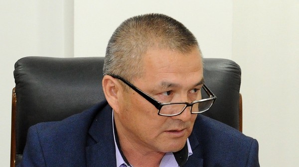 Министр Ж.Калилов раскритиковал выступление главы Департамента дорожного хозяйства А.Ибраева — Tazabek