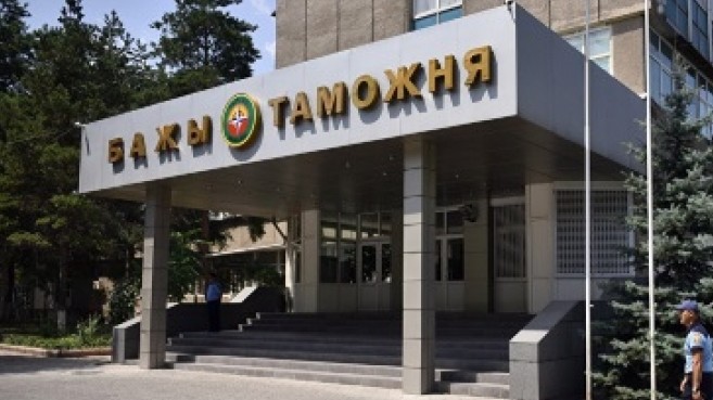 Список документов для таможенного оформления доходит до 14 наименований, - депутат — Tazabek