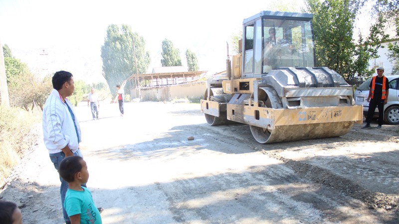 Завершено строительство автодороги Мин-Булак—Наматбек в Бакай-Атинском районе Таласской области — Tazabek