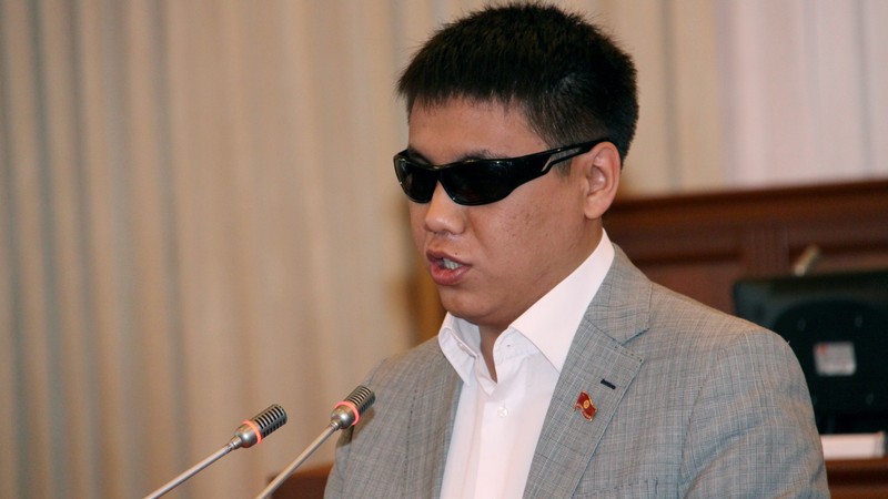 Депутат возмутился, что Минсельхоз не облагал штрафами алкоотрасль в течение года — Tazabek