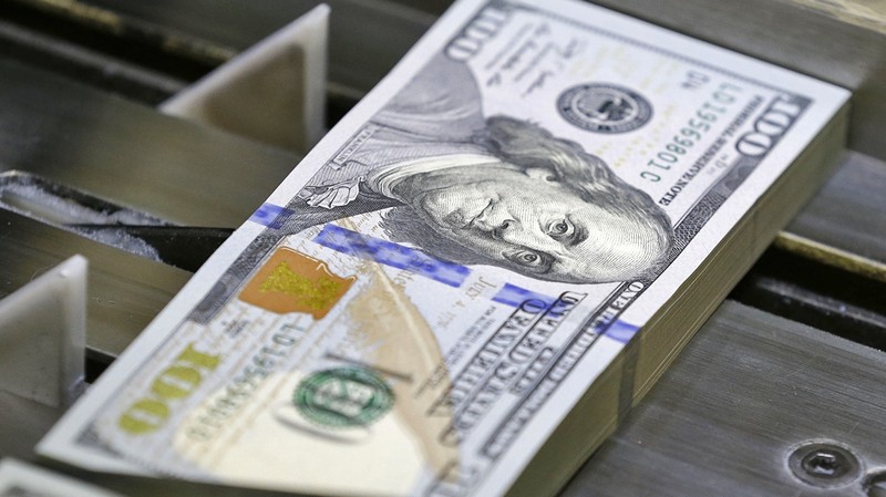 «Курс валют»: Доллар продается по 69,85 сома — Tazabek