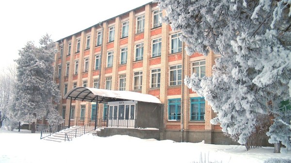В связи с холодами в образовательных учреждениях Кыргызстана каждый день будут замерять температурный режим