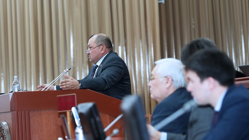 Жогорку Кенеш принял итоговое постановление об аварии на ТЭЦ Бишкека — Tazabek