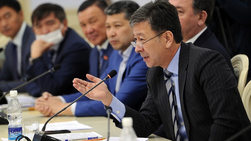 Если бы мы не продали «Кыргызгаз» за $1, было бы хуже, но никто не хочет об этом говорить, - первый вице-премьер А.Шадиев — Tazabek
