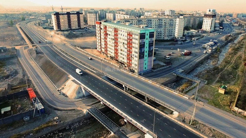 Фоторепортаж — Как строятся 49 улиц в Бишкеке? — Tazabek