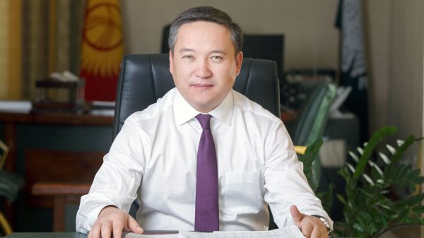 Глава ГНС З.Осмонов: Журнал ТОП-200 крупнейших компаний Кыргызстана - это достоверный источник информации — Tazabek