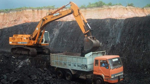 Для прохождения осенне-зимнего периода необходимо заготовить 2,3 млн тонн угля, - глава Нацэнергохолдинга А.Калиев — Tazabek