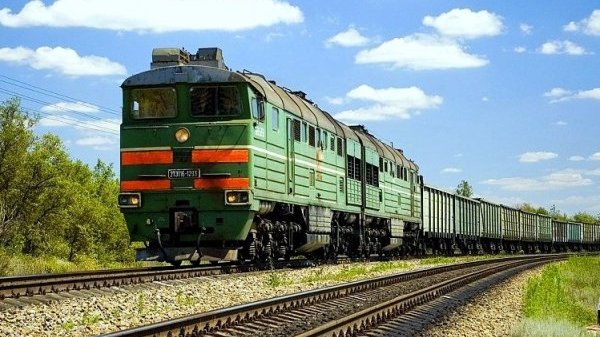 Кыргызстан обречен оставаться аутсайдером в сфере грузоперевозок из-за отсутствия железных дорог, - рабочая группа комитета ЖК — Tazabek