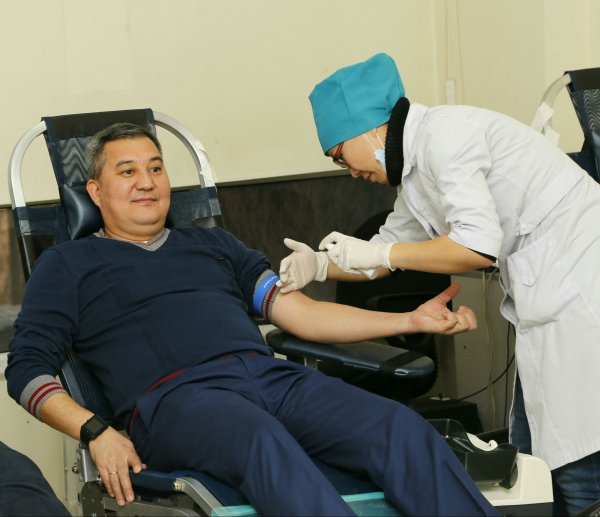 Более 20 литров донорской крови сдали сотрудники MegaCom — Tazabek