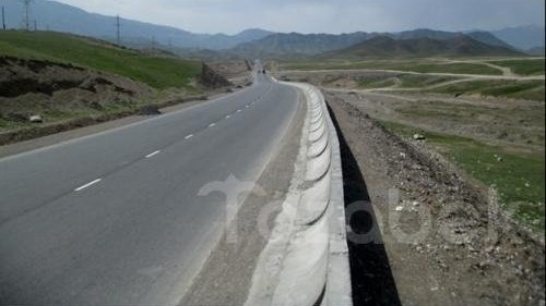 Минтранс уволил консультанта по дороге Ош—Баткен—Исфана из-за допущенных ошибок — Tazabek