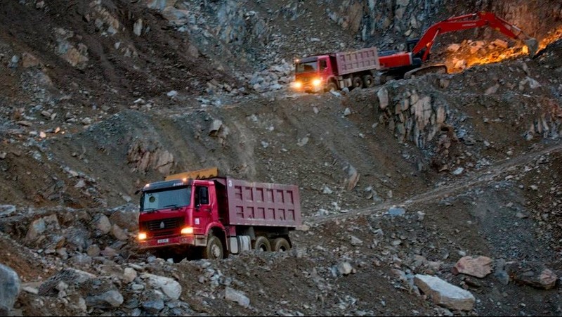 Кыргызстан занял 6 место среди 89 стран в исследовании института NRGI по прозрачности и открытости лицензирования в горнодобывающем секторе, - Д.Зилалиев — Tazabek
