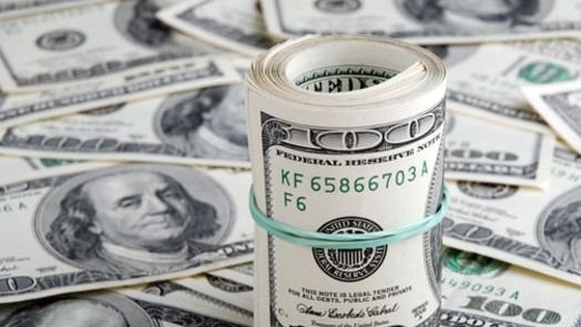 «Курс валют»: Доллар в обменках продается по 69 сомов — Tazabek