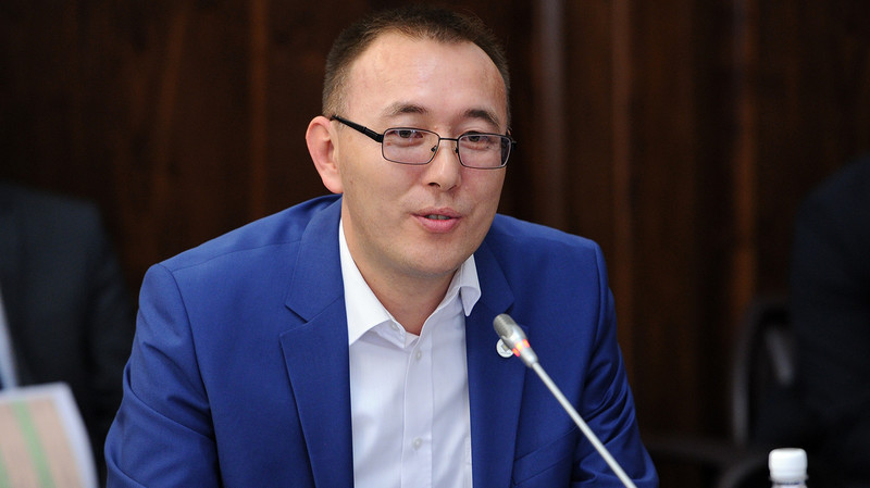Глава НБКР Т.Абдыгулов попросил министра финансов А.Касымалиева не закладывать слишком большую прибыль Нацбанка в проект бюджета на 2019 год — Tazabek