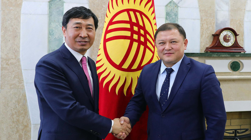 В планах на 2019 год заложено открытие прямого рейса Сеул—Бишкек, - посол Южной Кореи в Кыргызстане Ха Тэ Ёк — Tazabek