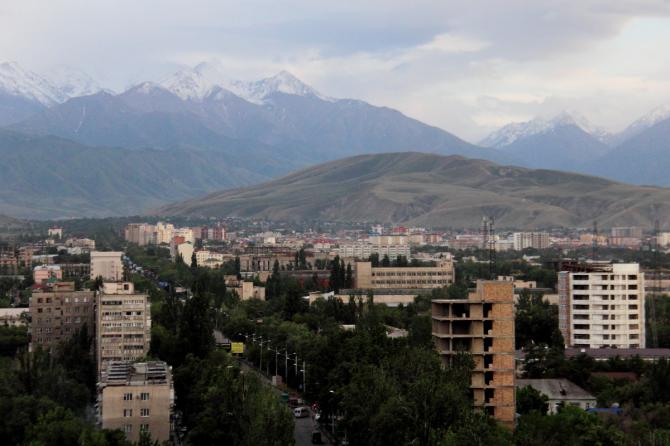 Недвижимость KG. ГРС прогнозирует снижение цен на квартиры в Бишкеке на примере микрорайона Восток-5 — Tazabek