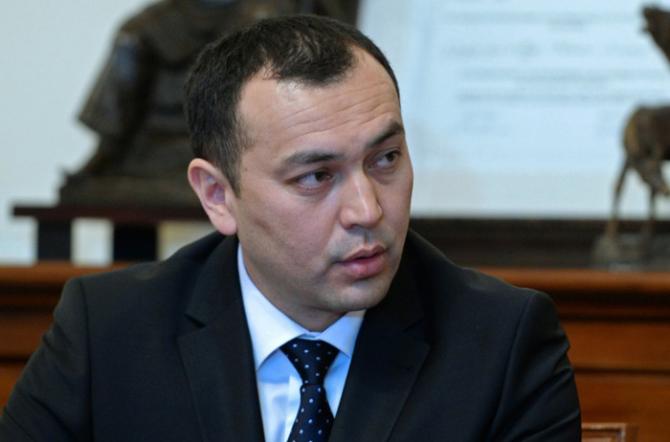 Секретарь Совета обороны Т.Джумакадыров перечислил ведомства, где тяжело идет работа по антикоррупционным мероприятиям — Tazabek