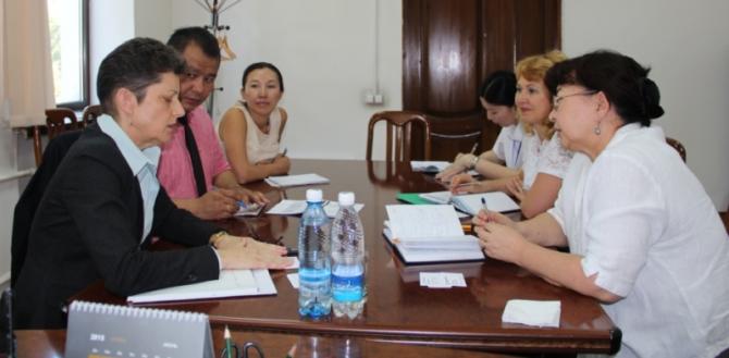 Представители Нацбанка и Всемирного банка обсудили сотрудничество в области платежных систем — Tazabek