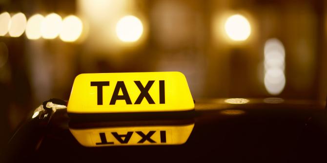 Правительство против предложения Т.Бакир уулу провести аукцион, если количество заявлений на лицензию превышает количество легковых такси — Tazabek