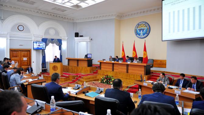 Правительство утвердило план по сокращению теневой экономики на 2015-2017 годы — Tazabek