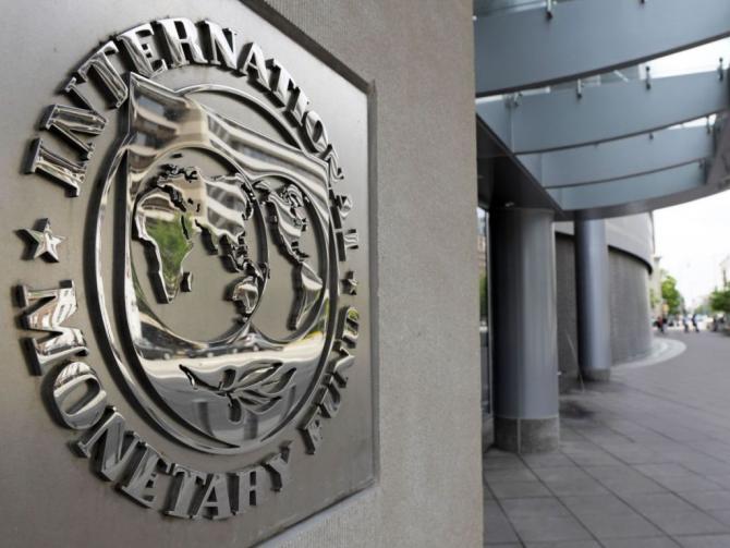 Миссия МВФ призвала Кыргызстан принять Банковский кодекс — Tazabek