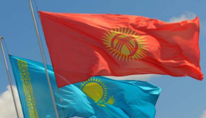 За 2015 год торговля Кыргызстана с Казахстаном сократилась почти в 2 раза — Tazabek