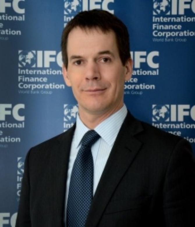 При выборе страны инвестор обращает внимание на знакомства в бизнес-кругах, - глава IFC в КР М.Негеле — Tazabek