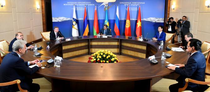Страны ЕАЭС пообещали в июне ратифицировать документы по вхождению КР в союз — Tazabek
