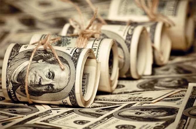 «Утренний курс валют»: Доллар США продается по 72,8 сома — Tazabek