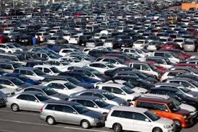 Парламент согласился продлить запрет на перевозки пассажиров на праворульных автомобилях с 1 января 2020 года — Tazabek