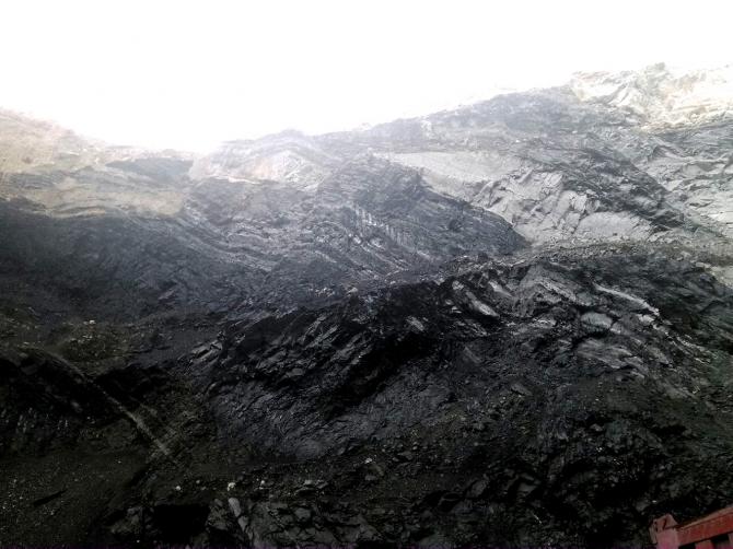 По предварительным данным, запасы угля в КР составляют около 2 млрд тонн, - Госгеология — Tazabek