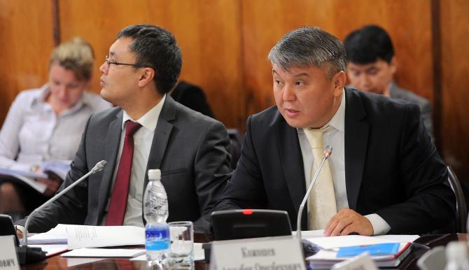 Министр А.Кожошев: В КР разработано более 70 мертворожденных программ регионального развития — Tazabek