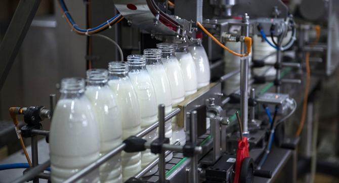 Список молочных предприятий КР, которые временно не могут завозить продукцию в Казахстан — Tazabek