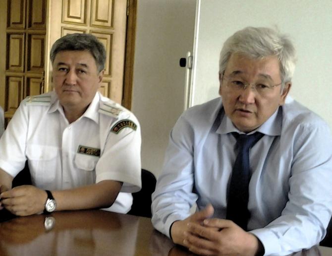Нынешний глава таможни А.Жунусов получает меньше, чем К.Кулматов в 2011 году (декларация) — Tazabek
