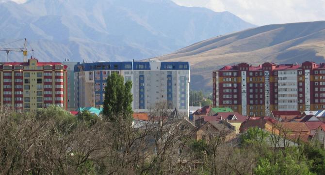 Запад, Юг и Восток — В какой части Бишкека больше всего подешевели квартиры? (цены) — Tazabek