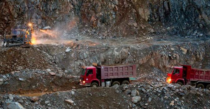 На госбалансе полезных ископаемых учтено 136 месторождений по 20 видам металлов — Tazabek
