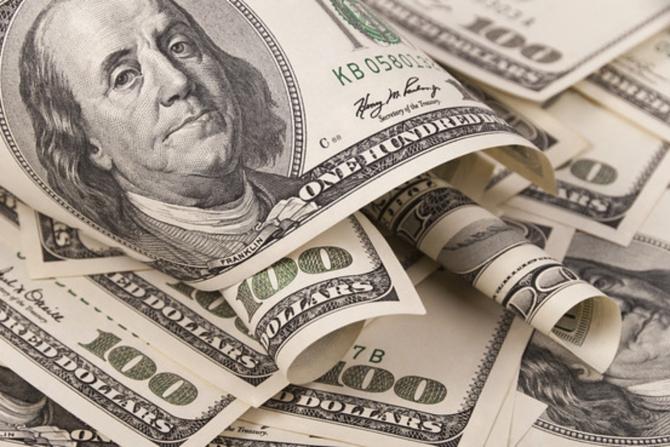 Вечерний курс валют: Доллар снизился до 71,5 сома — Tazabek