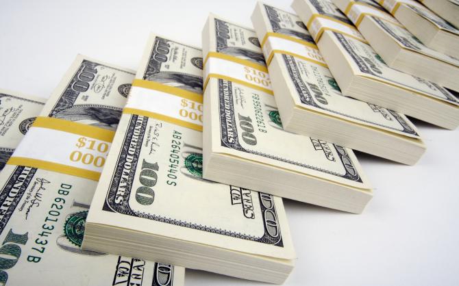 Утренний курс валют: Доллар США продается по 69,7 сома — Tazabek