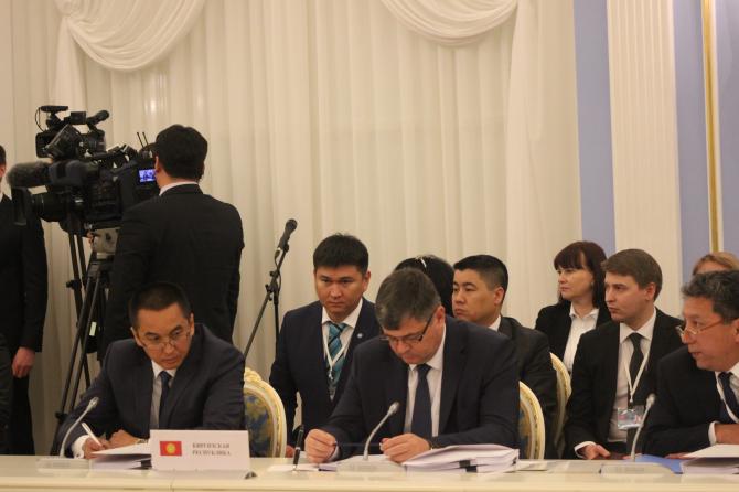Делегация Кыргызстана приняла участие в заседании Евразийского межправсовета — Tazabek