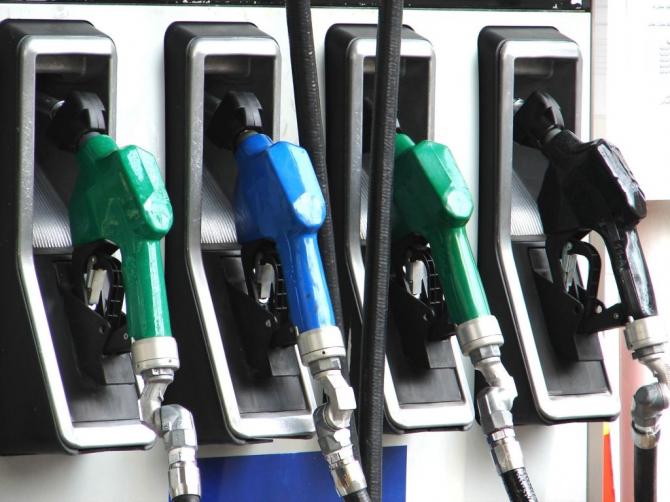 Рынок ГСМ: За 6 дней цены на бензин и дизтопливо незначительно выросли (цены) — Tazabek