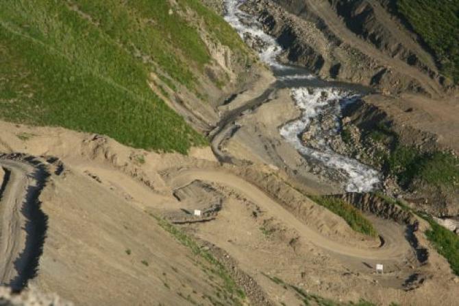 Комитет ЖК поддержал проект кредитного соглашения о предоставлении Кыргызстану $33 млн на строительство части дороги Север–Юг — Tazabek