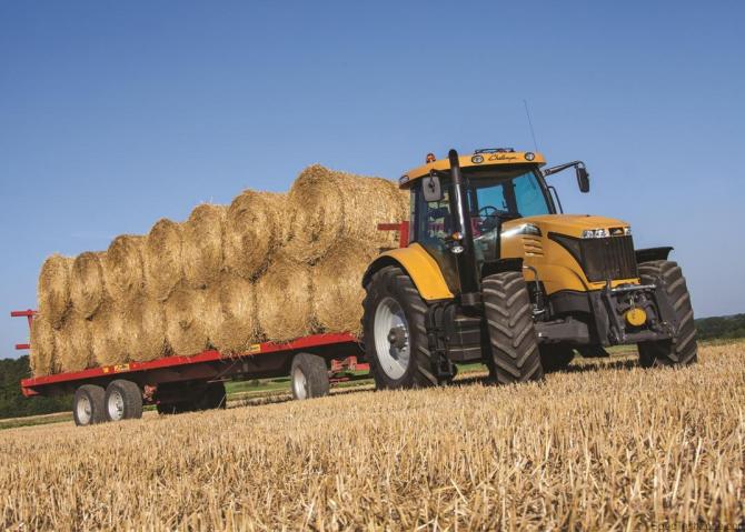 Фермеры получили возможность взять 3-10 тракторов в лизинг, - премьер Т.Сариев — Tazabek