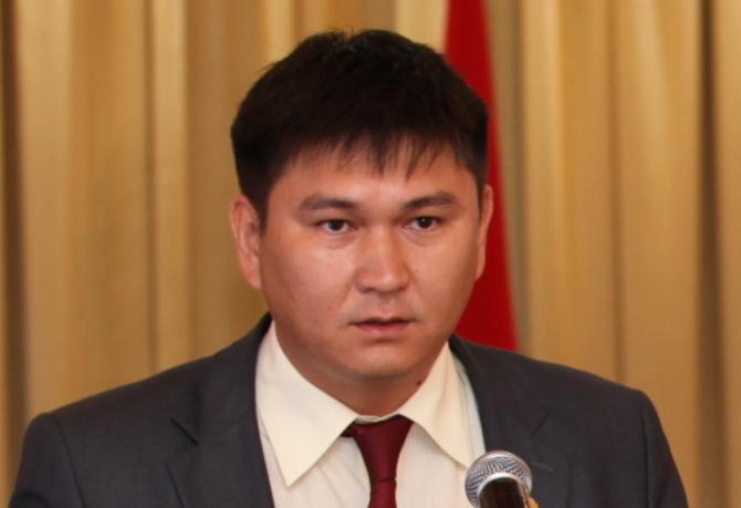 Улан Уезбаев назначен и.о. министра транспорта и коммуникаций — Tazabek