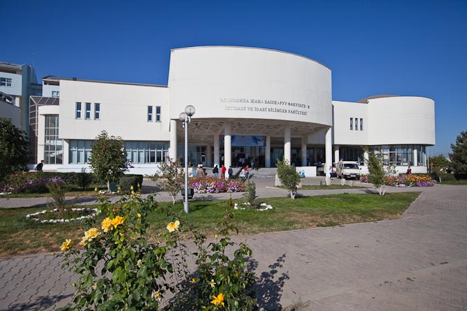 Бишкек университет турецкий. Кыргызско турецкий университет. Турецкий университет манас. Бишкек университет турецкий. Бишкек университет турецкий.